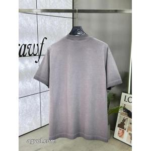 Tシャツプラダブランド 偽物 激安 通販最安値！  お手頃価格でGET 高級感ある大人の.
