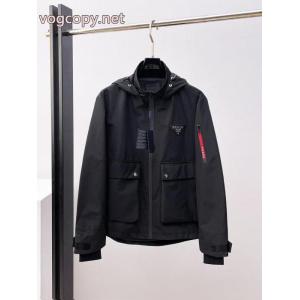 ジャケット話題沸騰中  圧倒的人気アイテム 独特なPRADAコピー 品 販売