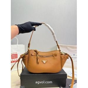 バッグ海外大人気 売れ筋！ 高級感溢れるコピー 通販PRADA