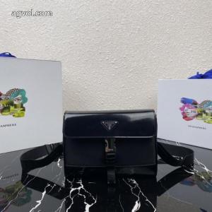 PRADAバッグ個性的なデザ 50%引き スタイルを綺麗にコピー 商品 販売.