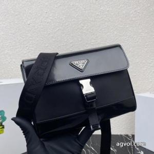 PRADAバッグ個性的なデザ 50%引き スタイルを綺麗にコピー 商品 販売.