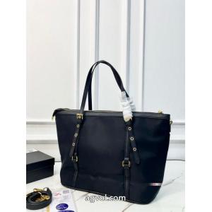 バッグ 2026スーパーコピーPRADA2026新商品 大注目 人気商品登場