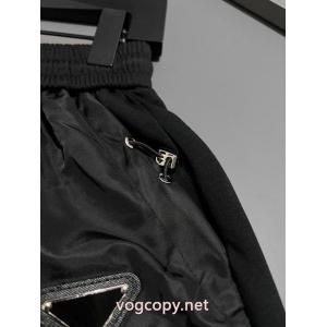 ズボン専門通販店 大変お買得 合わせると明るい印象偽 ブランドPRADA.