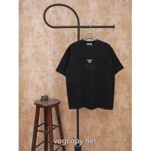 偽 ブランドPRADA半袖Tシャツ人気沸騰なアイテム 人気商品登場！ 海外大人気