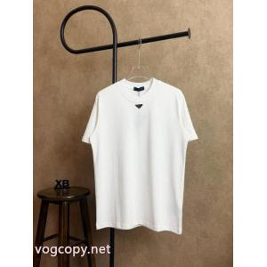 海外限定モデル  個性的 シンプル使えるブランド 偽物 激安PRADA半袖Tシャツ