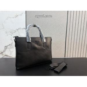 バッグ激安 ブランド 通販洗練された印象 肌触りの気持ちい〜  新価格で登場PRADA