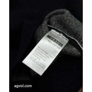 セーターブランド フェイク新色入荷 無機質さが魅力 格上げ！PRADA