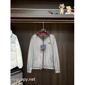 超あたたかい 新作入荷新作登場 華やかなスーパー コピージャケットPRADA