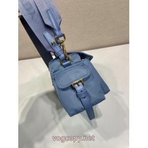 PRADAバッグ今人気の秘訣 ブランドアイテム激安 大胆にスーパー コピー 販売..