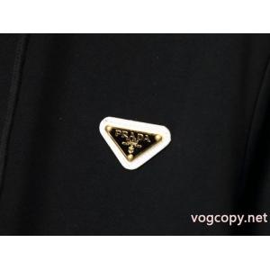 今年注目な新品セール 爆買い新作登場 超人気モデルブランド 偽物プラダパーカー..