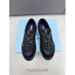スニーカースーパー コピー 通販PRADA人気新品★超特価★ 今年ヒット セレブ多数愛用..