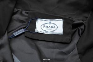 PRADAコート正規品保証25秋冬セール価格偽物 ブランド