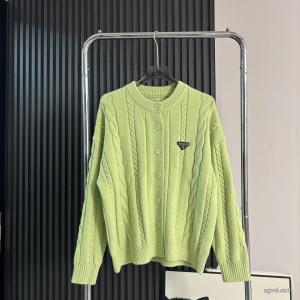 ブランド 激安 プラダコート快適な履き心地SS25極上発売