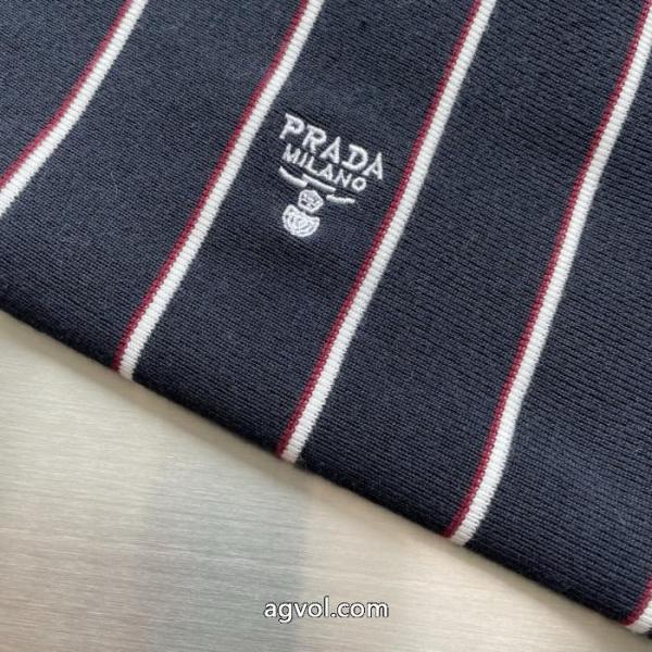 Pradaストライプのポロネックニットコート 2