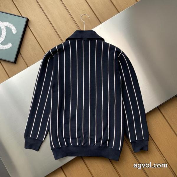Pradaストライプのポロネックニットコート 4