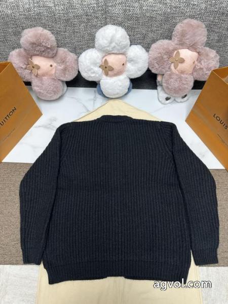prada 25秋冬モデル三角アルファベット刺繍カーディガン 5 