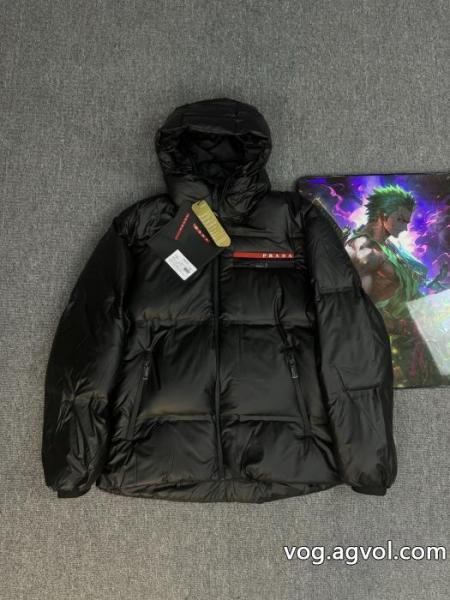 スーパー コピー 安心25ss/大人気秋冬コレクション 新品人気上昇 魅力的な今年らしいプラダダウンジャケット 0 