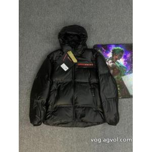 スーパー コピー 安心25ss/大人気秋冬コレクション 新品人気上昇 魅力的な今年らしいプラダダウンジャケット
