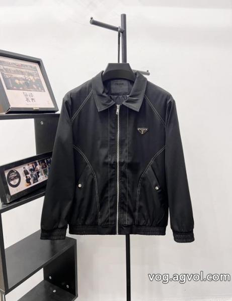 普段使いに最適の大人スタイル 冬季新作品 センスアップ！PRADAコート偽 ブランド 0 