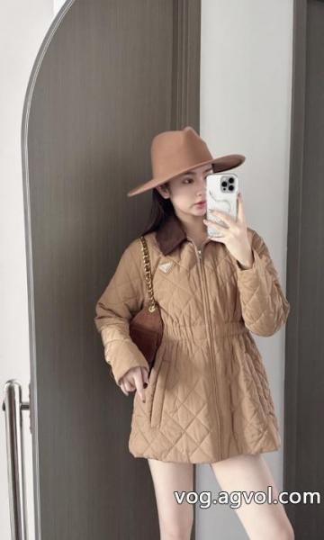 PRADA綿入れのコートコピー 商品 通販キュートな印象 大人の色味 お買い得大人気 0 