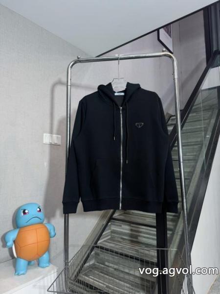 コピー 品 販売PRADA大注目！ 今年流行りの新作アイテム HOT格安人気アイテムコート 0 