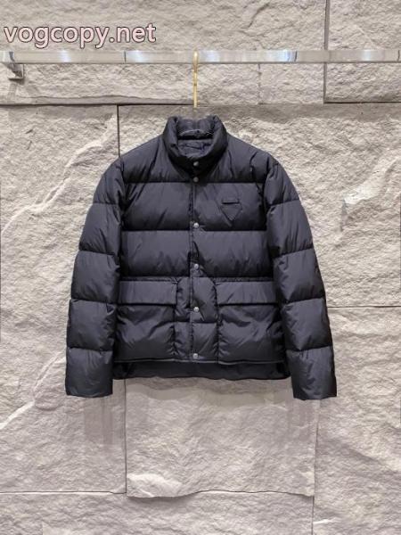 ブランド スニーカー 激安人気商品 ファッション感満載! 定番人気商品PRADAダウンジャケット 4