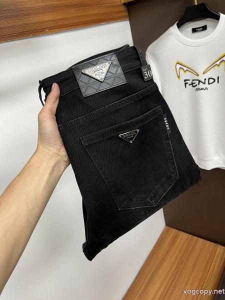 ブランド 品 激安 通販セレブ風  シンプル使える 洗練な一品    ブランド ジーンズPRADA. 0 