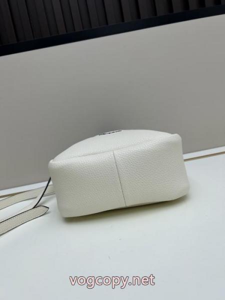 ファッションブランド 人気定番お得 大人っぽいプラダコピー 商品 通販 バッグ. 5