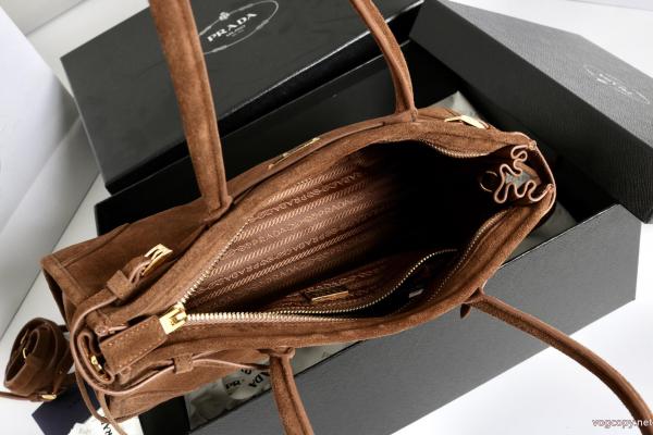 ブランド コピー 激安国内即納 値下げるアイテム 大人の色味    バッグDIOR.. 0 