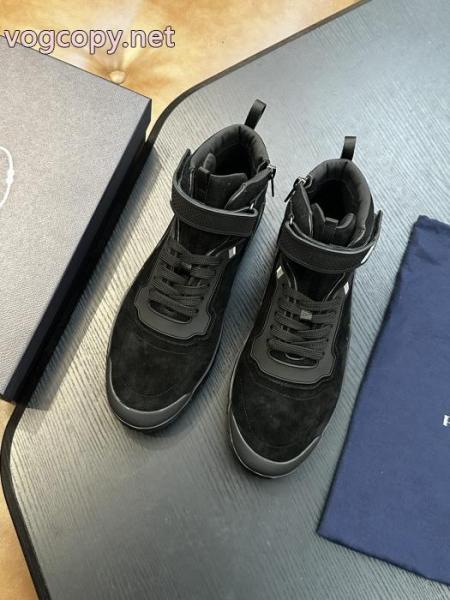 偽物 ブランド ショップPRADA2026年冬の王道ブランド! 印象に残るデザイン 定番人気のカラー スニーカー. 3