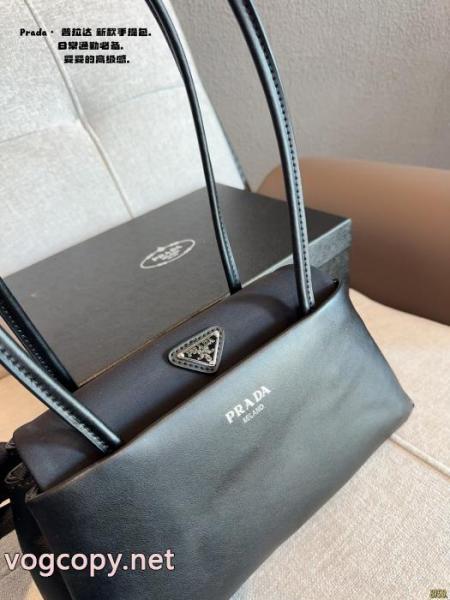 PRADA偽 ブランド 購入バッグ専用携帯ケース 今さら聞けない! 通年. 4