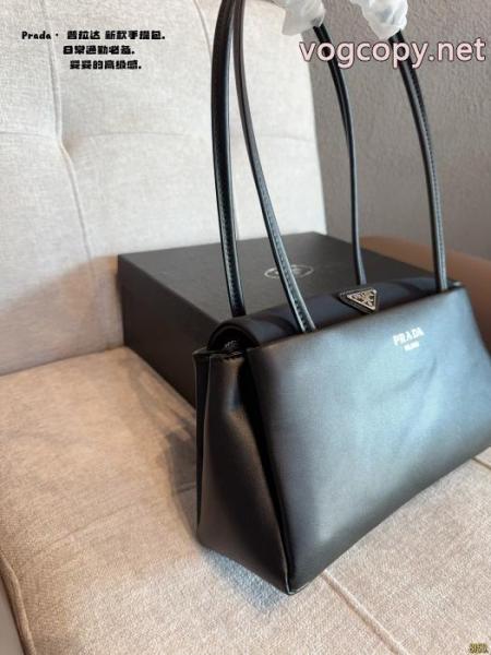 PRADA偽 ブランド 購入バッグ専用携帯ケース 今さら聞けない! 通年. 3