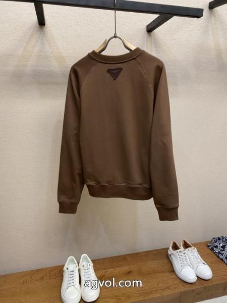 多機能 カラバリ豊富 暑い冬に軽やかな涼しげパーカープラダブランド コピー ショップ. 2