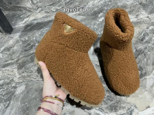 ブランド アクセサリー 激安靴 ブーツPRADA大人気コラボ商品 今流行 軽快に着こなせる. 6 