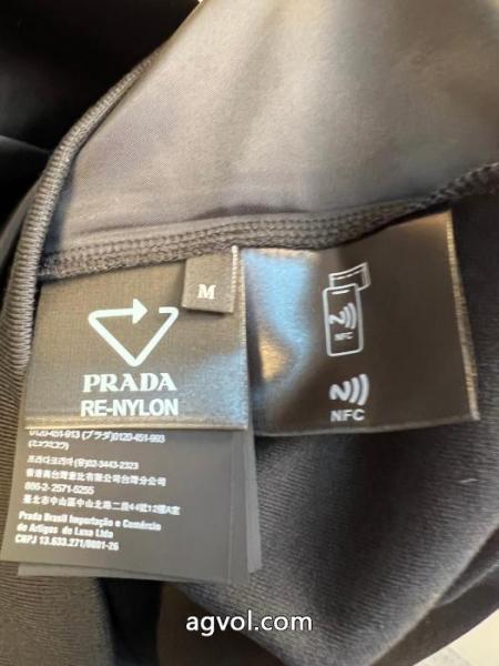 プラダパーカー偽物 通販 甘過ぎず大人な印象に 自分らしく 超激得品質保証. 5 