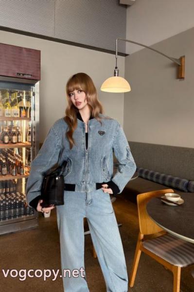 コート通販 ブランド美品*稀少 希少性の高い 大特価 新作限定PRADA 1
