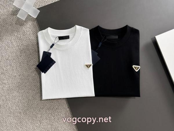 プラダTシャツ偽物 通販贈り物に2026年度 顧客セール大特価 ソフトな素材を使用 2