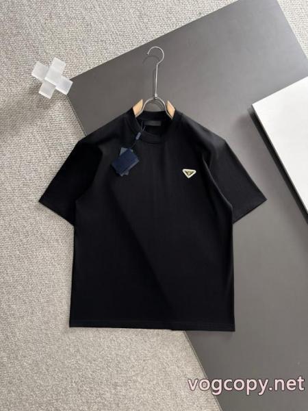 プラダTシャツ偽物 通販贈り物に2026年度 顧客セール大特価 ソフトな素材を使用 3