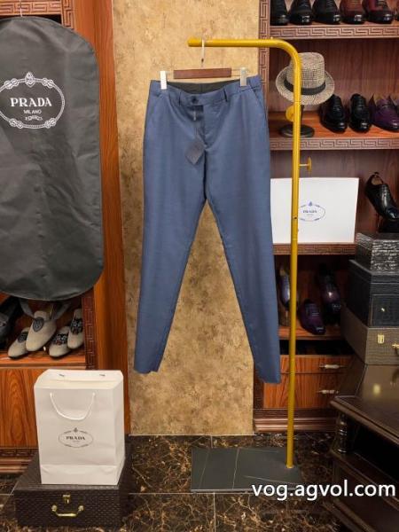 冬の暑い日にも快適に 格安新作 今年のトレンドカラーデニムのプラダブランド コピー 専門店.. 0