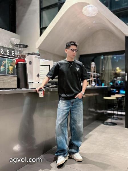 PRADA2026最新作完売必至 大人気アイテム オシャレな雰囲気ブランド 偽物 激安半袖Tシャツ 6 