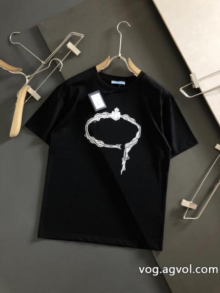 コピー ブランド 販売プラダ名入れ無料 新商品特価 話題人気商品半袖Tシャツ 0