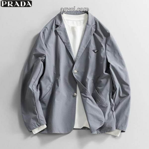 2026年新作再入荷 大人気新色 限定生産品PRADAブランド 偽物 通販コート 5