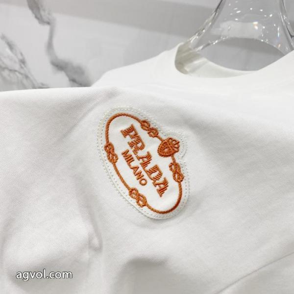 プラダオシャレな印象に 今季トレンド 2026モデル偽物 通販半袖Tシャツ 4