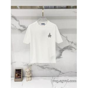 偽物 ブランド ショップ予約完売品 魅力的な 激安プラダ半袖Tシャツ
