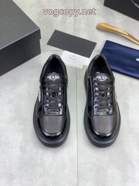 スニーカースーパー コピー 安心安い 関税送込 2026春夏人気色おすすめ 贅沢な気分PRADA.. 2