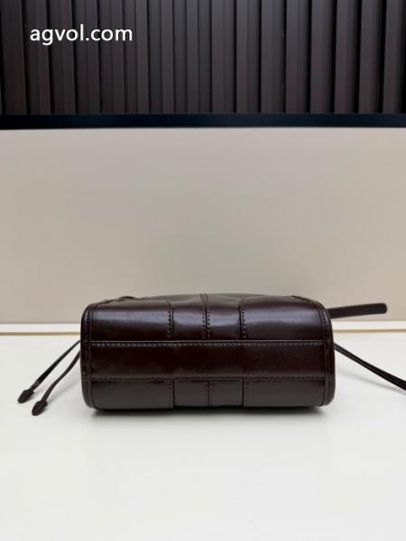 26新作限定版プリント 新作限定 遂に再入荷コピー ブランド 通販 安心PRADAバッグ.. 5