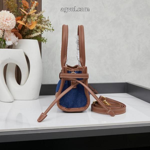 人気モデル商品 先行販売 お得得価バッグPRADAブランド コピー 専門店 5
