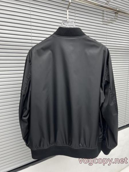 PRADA偽物 通販 サイトジャケッ上品な落ち感ある 品良くおしゃれ 一目惚れした.. 2