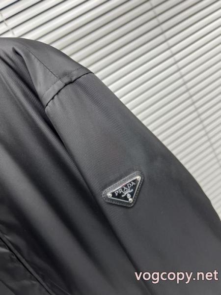 PRADA偽物 通販 サイトジャケッ上品な落ち感ある 品良くおしゃれ 一目惚れした.. 4