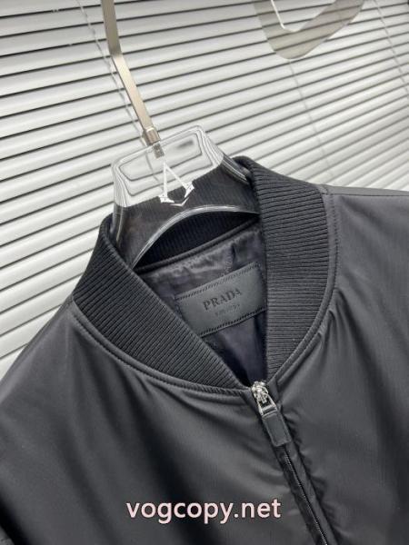PRADA偽物 通販 サイトジャケッ上品な落ち感ある 品良くおしゃれ 一目惚れした.. 3